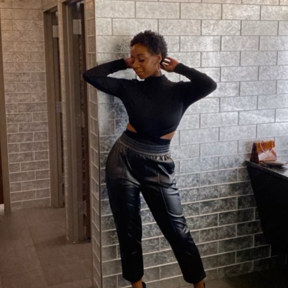 Today years old when I realized you can edit this headline 🤣 I'm Brianna - Picture 7 of 7